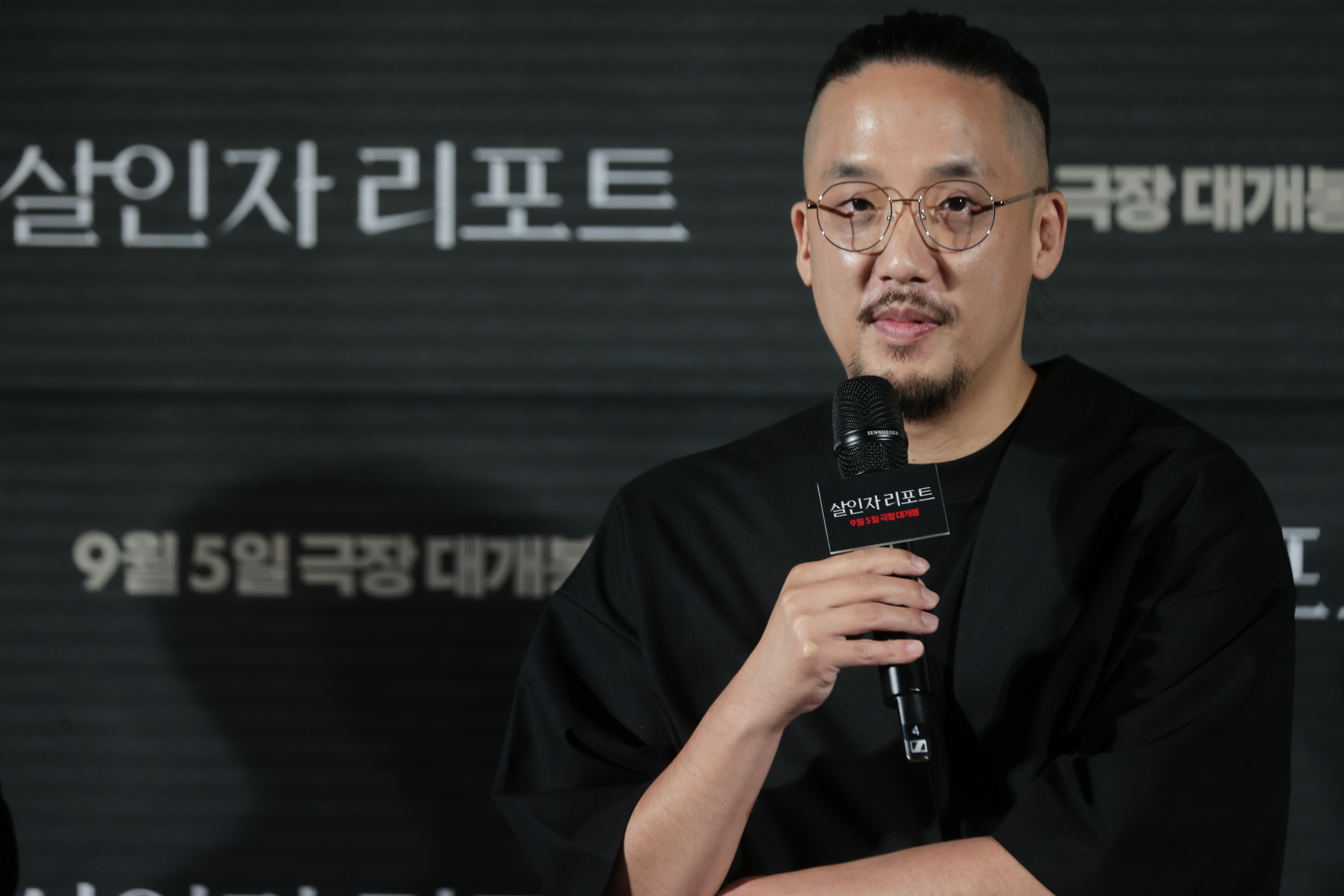 조영준 감독 '조여정vs정성일 누가 선악인지 관객이 판단해달라' 파격 선언