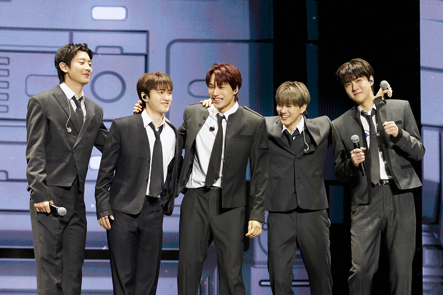 Exe Members EXO Confirms Comeback in January 2026 with Regular 8th Album 'REVERXE'