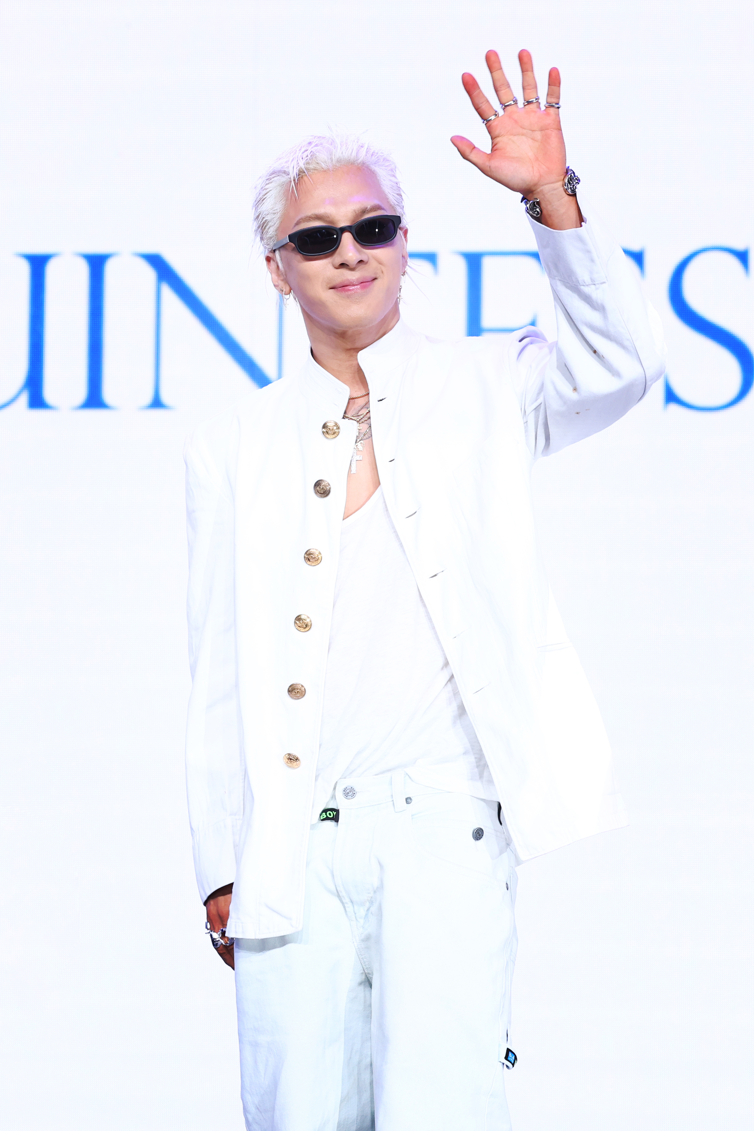 BIGBANG's Taeyang Shares the “Essence” on His 20th Debut