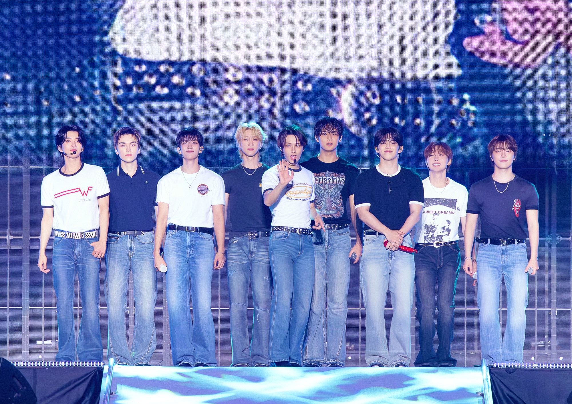 SEVENTEEN（セブンティーン）、18万人動員の圧巻…日本ドーム